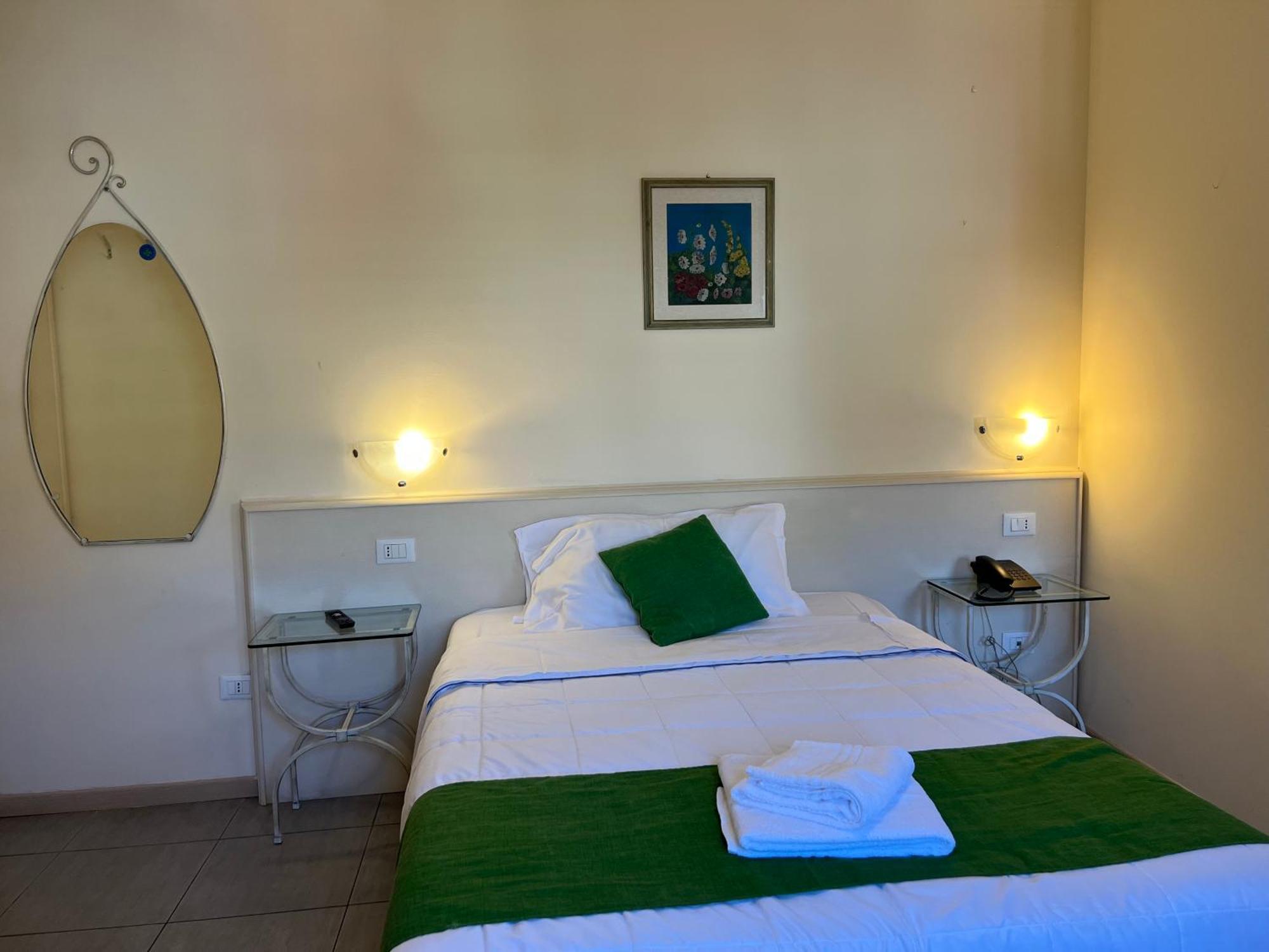 Ca Dei Barcaroli Hotel Mestre Bagian luar foto