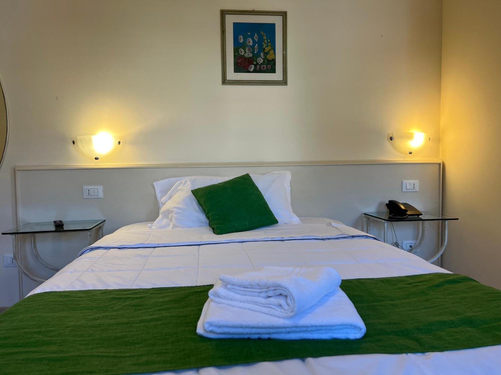Ca Dei Barcaroli Hotel Mestre Bagian luar foto