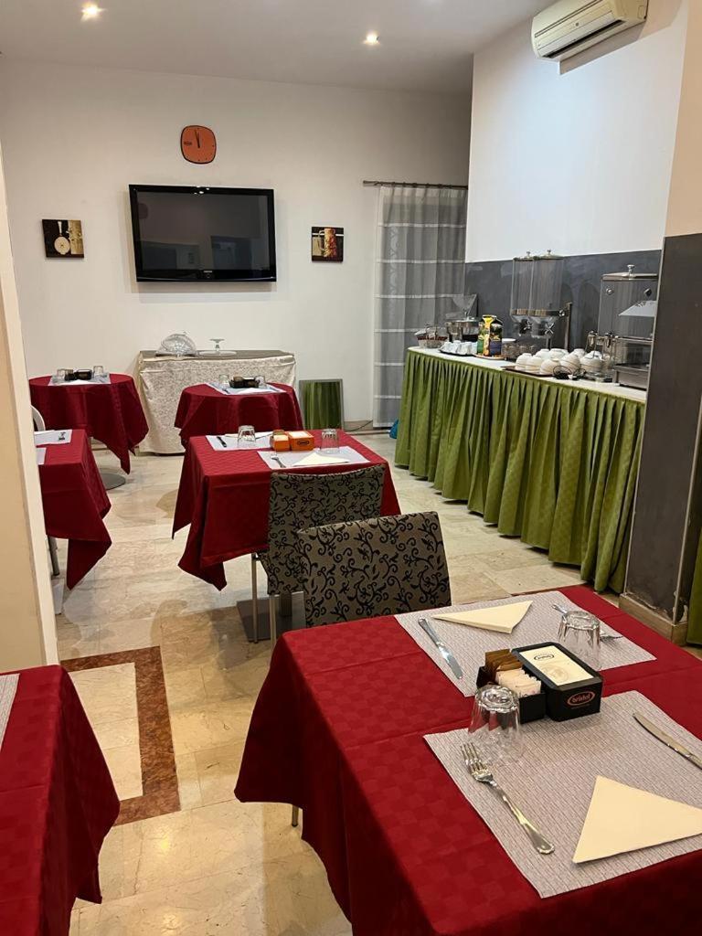 Ca Dei Barcaroli Hotel Mestre Bagian luar foto