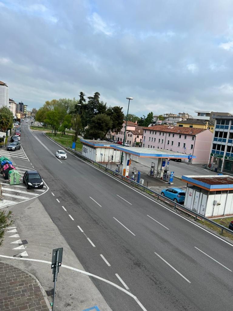 Ca Dei Barcaroli Hotel Mestre Bagian luar foto